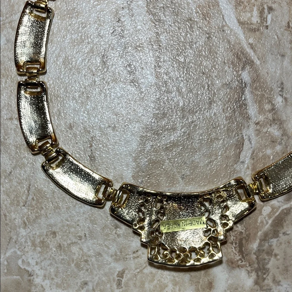 Vintage Art Deco Pink Enamel and Gold Colored Linked Necklace